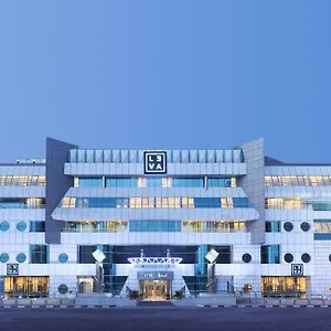 Leva And Suites, Opposite Downtown 4* Dubái